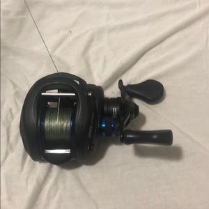 Lews American Hero speed spool biat caster